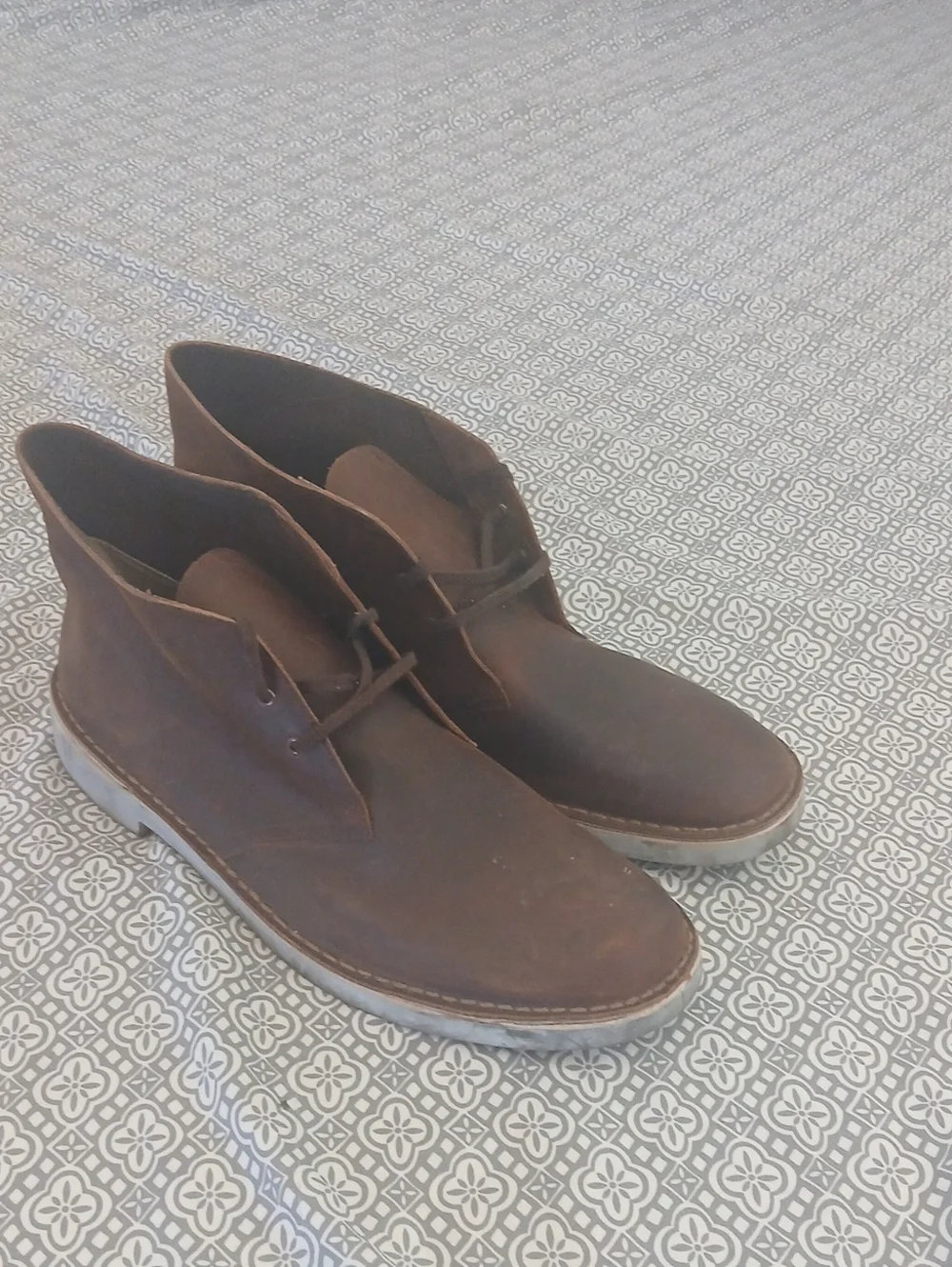 Clarks Men's Brown Leather Chukka Boots